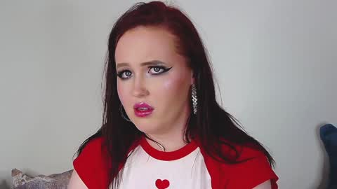 Snapshot of irinaart chatting on 12.29.24 Irina online show from 12.29.24