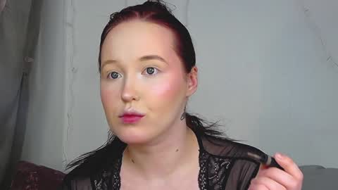 Snapshot of irinaart chatting on 01.02.25 Irina online show from 01.02.25