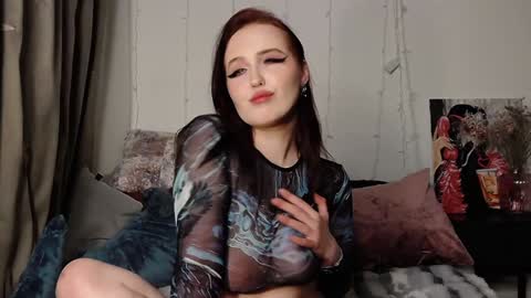 Snapshot of irinaart chatting on 01.23.25 Irina online show from 01.23.25