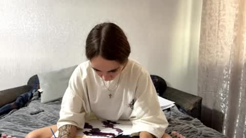 Evie online show from 10.07.25