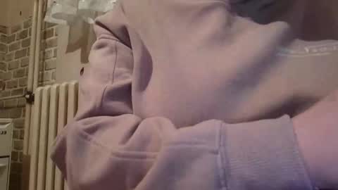 Snapshot of irinnak chatting on 02.25.25 IrinnaK online show from 02.25.25