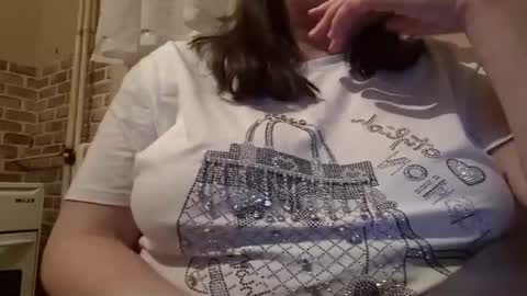 Snapshot of irinnak chatting on 03.08.25 IrinnaK online show from 03.08.25