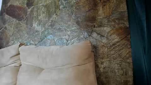 Iris  online show from 03.12.26