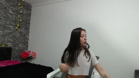 Snapshot of iris_joi chatting on 12.13.24 Iirs online show from 12.13.24