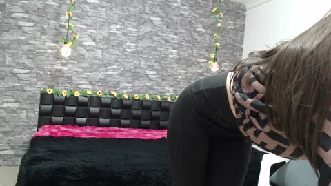 Snapshot of iris_joi chatting on 01.29.25 Iirs online show from 01.29.25