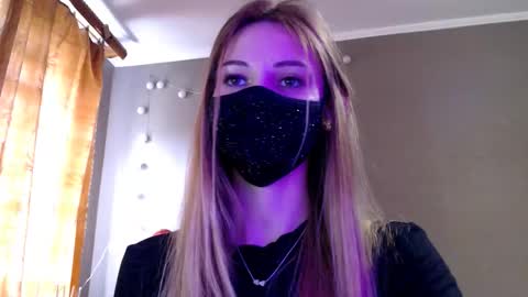 Lily online show from 03.08.26