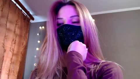 Lily online show from 04.20.26