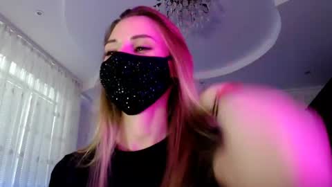 Lily online show from 06.24.26