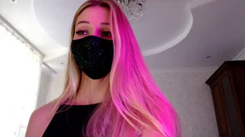 Lily online show from 08.06.26