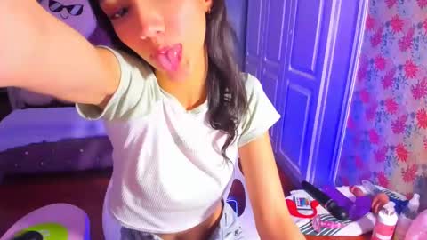 Snapshot of iris_stone_ chatting on 01.16.25 Iris online show from 01.16.25