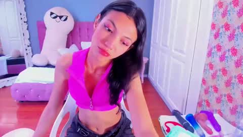 Snapshot of iris_stone_ chatting on 01.18.25 Iris online show from 01.18.25