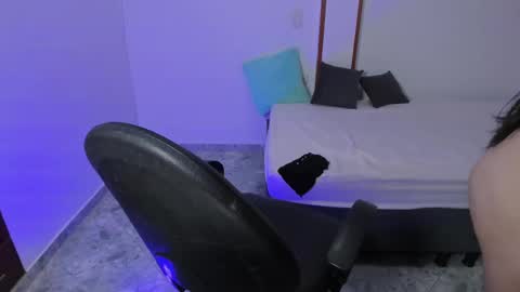 Iris online show from 03.06.25