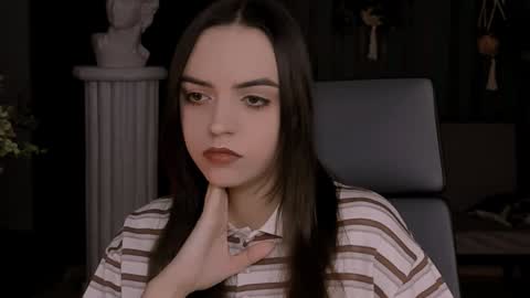 Iris online show from 12.05.24