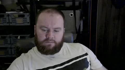 Snapshot of irishdaddy24 chatting on 12.24.24 twitter theirishman205 online show from 12.24.24