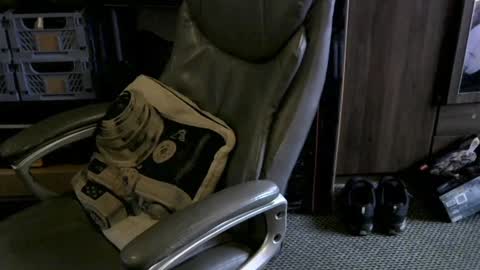 Snapshot of irishdaddy24 chatting on 12.28.24 twitter theirishman205 online show from 12.28.24