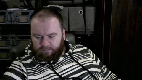 Snapshot of irishdaddy24 chatting on 12.29.24 twitter theirishman205 online show from 12.29.24