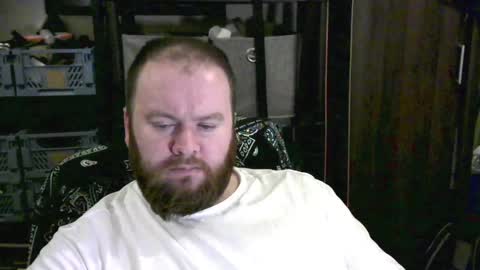 Snapshot of irishdaddy24 chatting on 02.28.25 twitter theirishman205 online show from 02.28.25