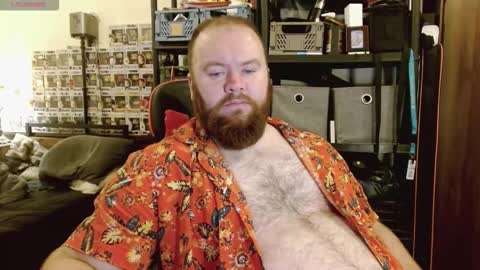 Snapshot of irishdaddy24 chatting on 10.06.25 twitter theirishman205 online show from 10.06.25