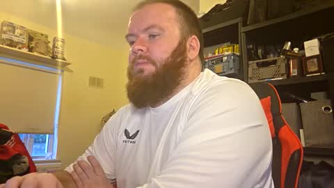 Snapshot of irishdaddy24 chatting on 10.14.25 twitter theirishman205 online show from 10.14.25