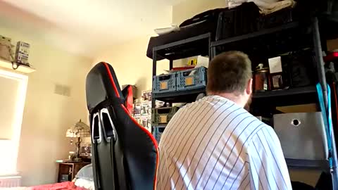 Snapshot of irishdaddy24 chatting on 10.31.25 twitter theirishman205 online show from 10.31.25