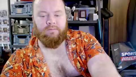 Snapshot of irishdaddy24 chatting on 06.27.26 twitter theirishman205 online show from 06.27.26