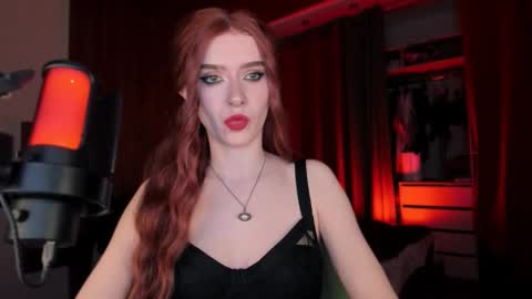 Snapshot of irisice chatting on 10.06.25 Miss Iris Fansly Miss Iris new inst.  online show from 10.06.25