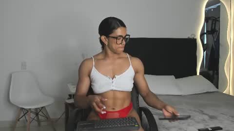 Snapshot of irismuscle chatting on 07.20.26 irismuscle online show from 07.20.26