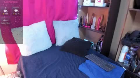 Snapshot of iriss_25 chatting on 01.13.25 iris online show from 01.13.25