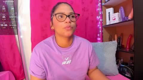 Snapshot of iriss_25 chatting on 01.27.25 iris online show from 01.27.25