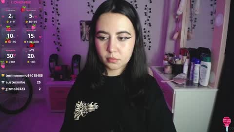 Snapshot of iriss_sky chatting on 11.18.25 Iris online show from 11.18.25