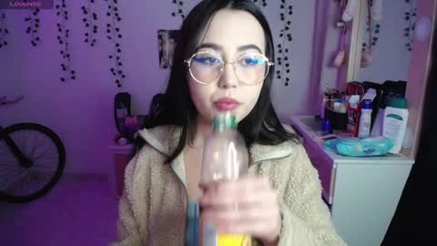 Iris  online show from 11.28.25