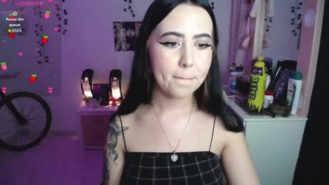 Snapshot of iriss_sky chatting on 01.10.26 Iris online show from 01.10.26