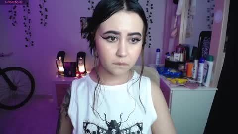 Snapshot of iriss_sky chatting on 01.19.26 Iris online show from 01.19.26