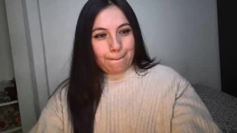 Snapshot of irissex07 chatting on 10.05.25    YOU IRIS      online show from 10.05.25