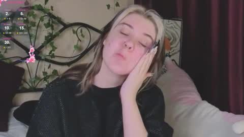 I am Cutie Iris3 online show from 12.04.25