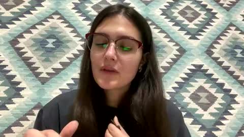 irisss31 online show from 10.14.25