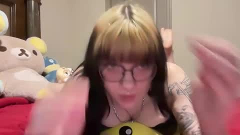 Snapshot of irissweets chatting on 01.07.26 irissweets online show from 01.07.26