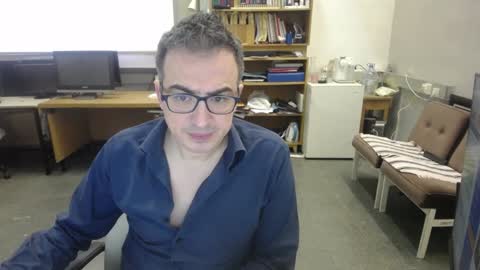 Snapshot of ironchrome chatting on 12.31.24 IronChrome online show from 12.31.24