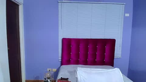 Sandy  online show from 12.04.24