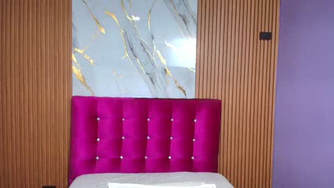 Sandy  online show from 12.07.24