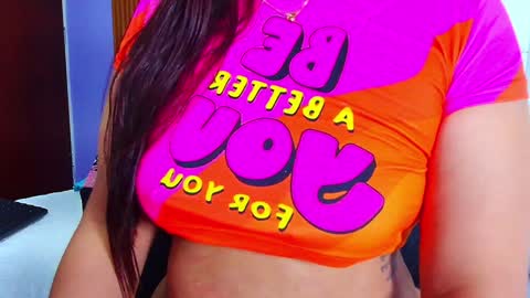 Sandy  online show from 02.07.25