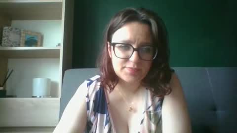 Paris online show from 06.01.26