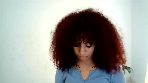 Snapshot of isa_bellaxx23 chatting on 06.08.26 isa_bellaxx23 online show from 06.08.26