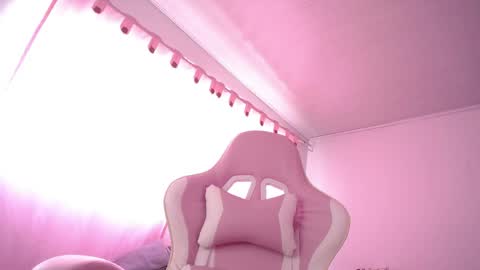 Snapshot of isa_emeralds chatting on 04.10.26 Isabella online show from 04.10.26