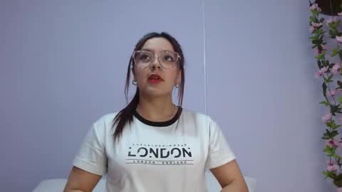 Snapshot of isa_jones1 chatting on 12.14.24 isa_jones1 online show from 12.14.24