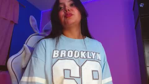 Snapshot of isa_jones1 chatting on 12.05.25 isa_jones1 online show from 12.05.25