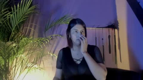 Isabella online show from 04.26.26