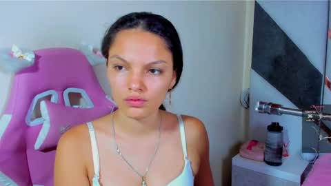 isa_kolins online show from 04.15.26