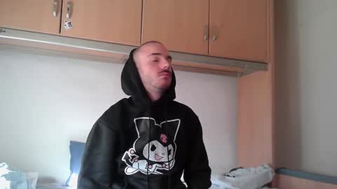 Isaac99c online show from 10.16.25