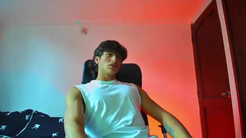 isaac online show from 10.04.25